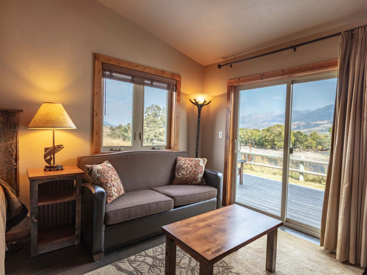 Riverside Cabins | Enjoy the beauty of Livingston Montana